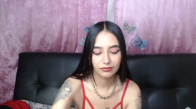 Snapshot of Annerainhoot chatting on 11, 12, 2024 Annerainhoot online show from 11, 12, 2024