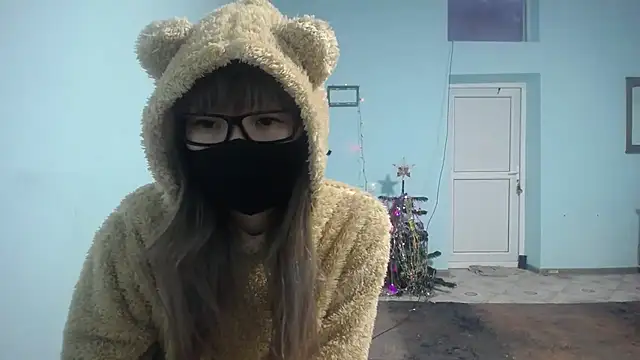 elllaaxx online show from 7, 1, 2025