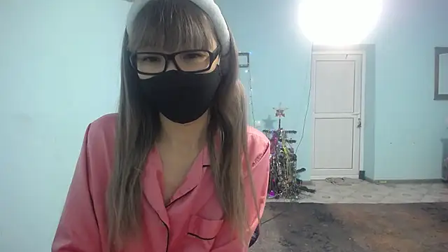 elllaaxx online show from 14, 1, 2025