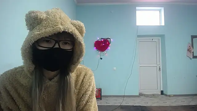 elllaaxx online show from 12, 2, 2025