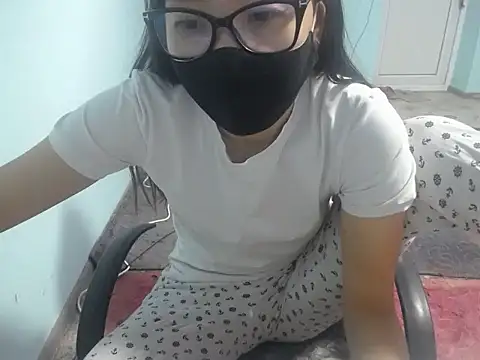 Snapshot of elllaaxx chatting on 30, 6, 2026 elllaaxx online show from 30, 6, 2026
