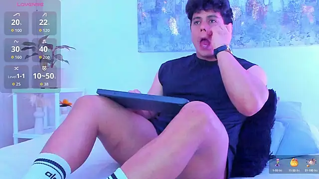 arminjones1 online show from 5, 10, 2025