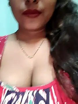 Snapshot of sexyindi_couple chatting on 25, 1, 2025 sexyindi couple online show from 25, 1, 2025