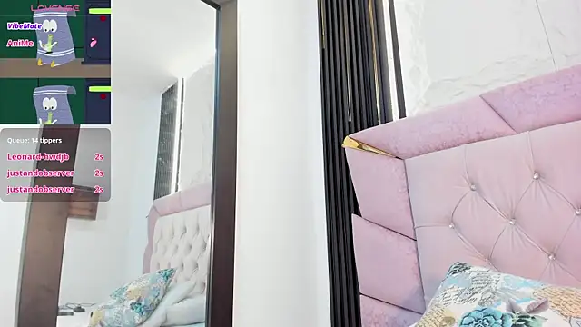 laurem-paulette online show from 17, 1, 2025