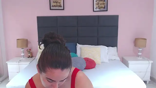 Snapshot of MadisonJenner chatting on 13, 1, 2025 MadisonJenner online show from 13, 1, 2025