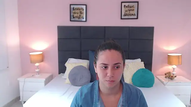 Snapshot of MadisonJenner chatting on 31, 1, 2025 MadisonJenner online show from 31, 1, 2025