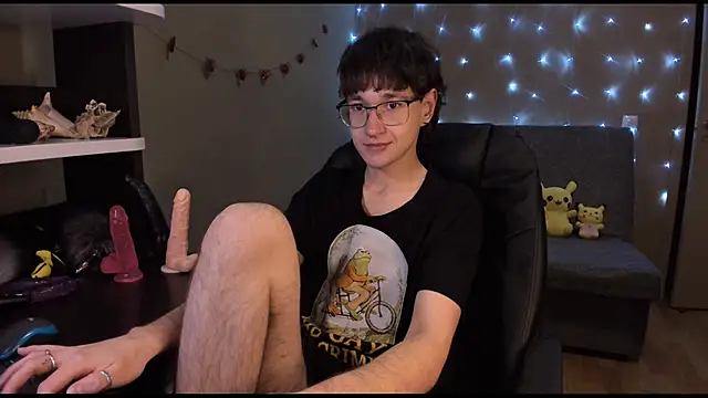 Snapshot of zackstivens chatting on 12, 1, 2025 zackstivens online show from 12, 1, 2025