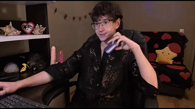 Snapshot of zackstivens chatting on 14, 2, 2025 zackstivens online show from 14, 2, 2025