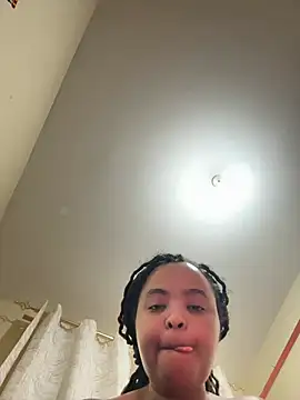 Linahlove online show from 23, 7, 2026