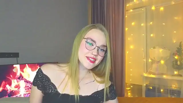 Aurora Golden1 online show from 23, 12, 2024