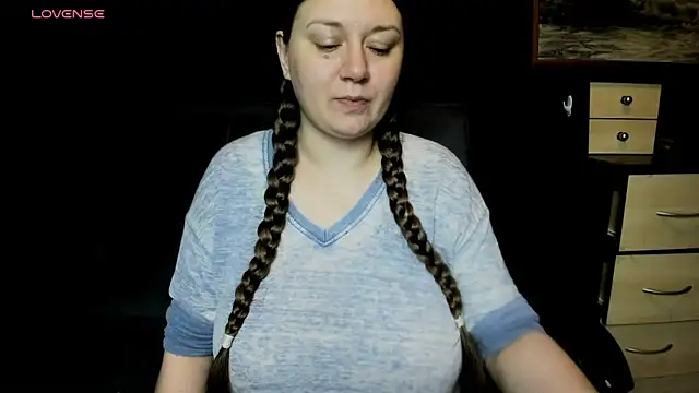 Snapshot of AlisaBacker chatting on 28, 6, 2026 AlisaBacker online show from 28, 6, 2026
