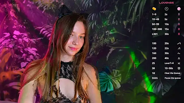 Snapshot of soffy__kisss chatting on 17, 3, 2025 soffy  kisss online show from 17, 3, 2025