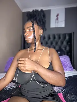 Candy-Heart online show from 19, 10, 2025