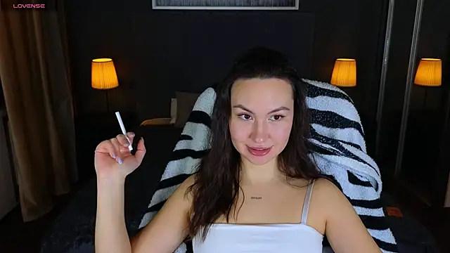 Snapshot of GIGI_BENNET chatting on 29, 1, 2025 GIGI BENNET online show from 29, 1, 2025