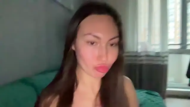 Snapshot of GIGI_BENNET chatting on 16, 9, 2025 GIGI BENNET online show from 16, 9, 2025
