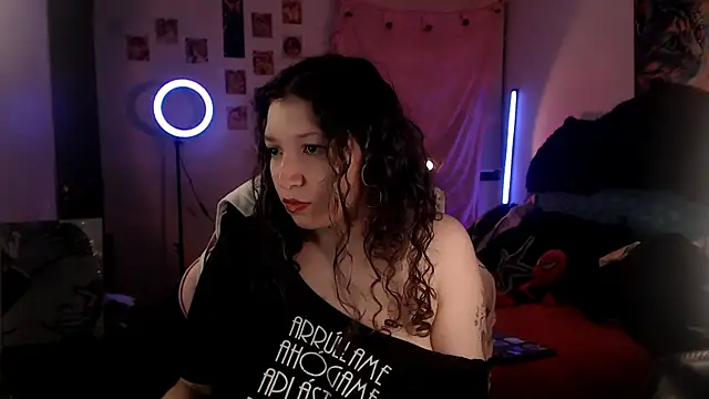 Snapshot of AllyDonfort chatting on 11, 7, 2026 AllyDonfort online show from 11, 7, 2026