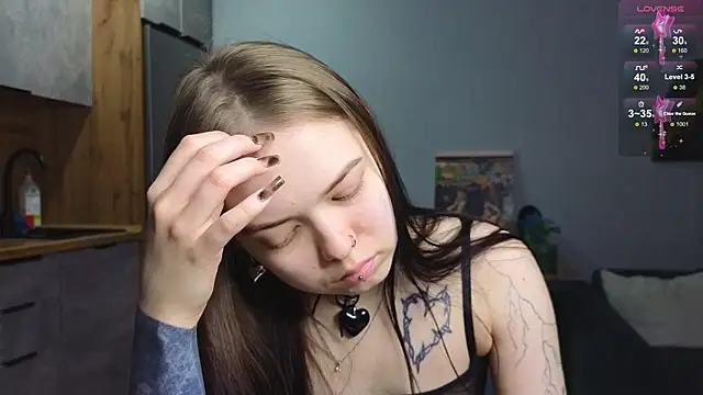 doll lol  online show from 20, 1, 2025