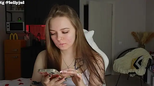 doll lol  online show from 9, 10, 2025