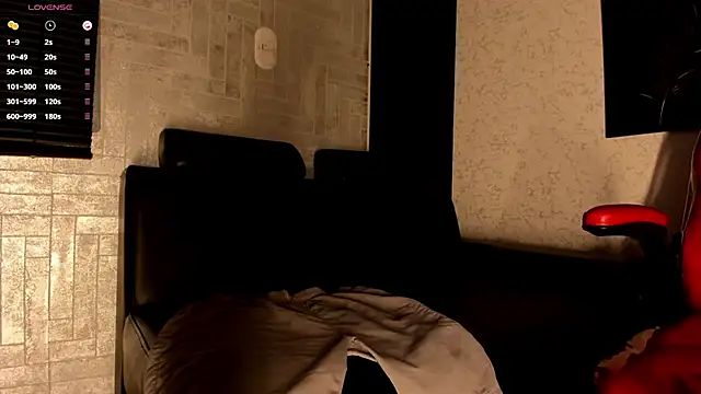 Lil Curved online show from 21, 10, 2025