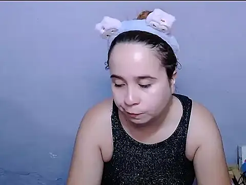 SubLayla01 online show from 19, 11, 2025