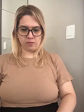 amooraaamoon online show from 3, 2, 2025