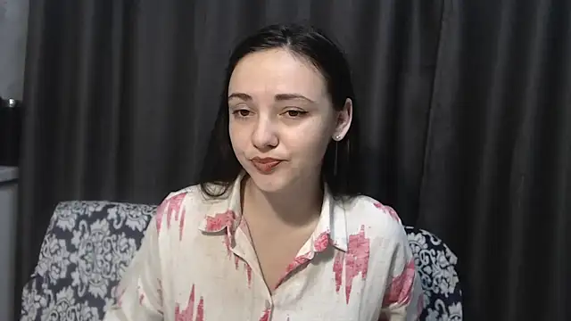 Snapshot of StacyMind chatting on 12, 11, 2025 StacyMind online show from 12, 11, 2025