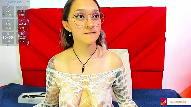 Snapshot of Laurent_elis chatting on 2, 5, 2026 Laurent elis online show from 2, 5, 2026