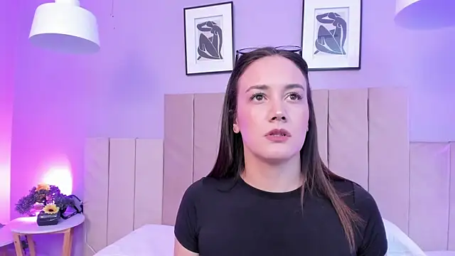 April bowie online show from 28, 2, 2025