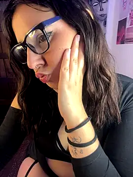 Snapshot of agoosvokk chatting on 8, 11, 2025 agoosvokk online show from 8, 11, 2025