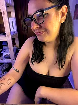 Snapshot of agoosvokk chatting on 28, 11, 2025 agoosvokk online show from 28, 11, 2025