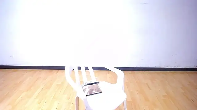 exotic karmella online show from 16, 1, 2026