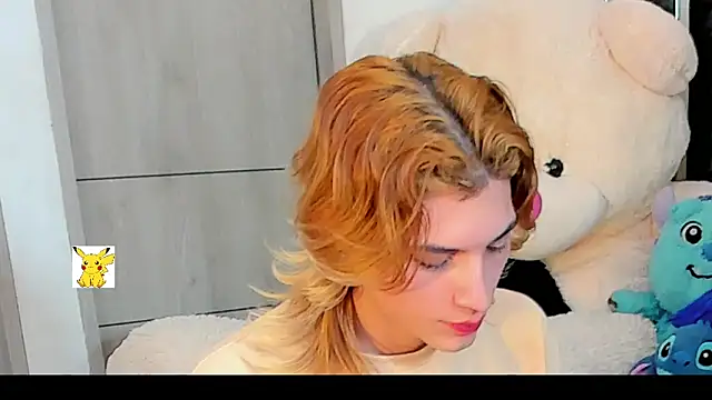 Snapshot of honey_skin chatting on 24, 12, 2024 honey skin online show from 24, 12, 2024