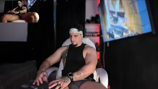 kingbear777 online show from 12, 12, 2024