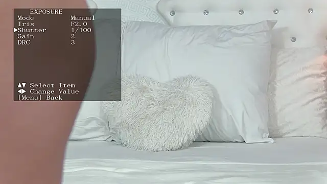 Snapshot of SophiaVilner chatting on 2, 5, 2026 SophiaVilner online show from 2, 5, 2026