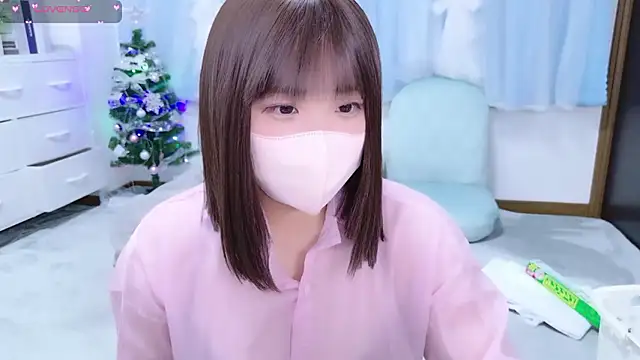 Snapshot of _mirai0917 chatting on 17, 12, 2025 mirai0917 online show from 17, 12, 2025