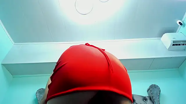 Snapshot of alice_greco chatting on 18, 12, 2024 alice greco online show from 18, 12, 2024