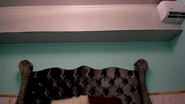 Snapshot of alice_greco chatting on 19, 1, 2025 alice greco online show from 19, 1, 2025