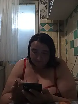 Snapshot of Liluboobs chatting on 8, 5, 2026 Liluboobs online show from 8, 5, 2026