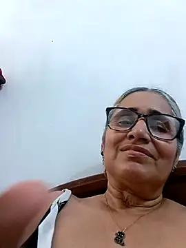 Snapshot of _candi chatting on 21, 12, 2025 candi online show from 21, 12, 2025