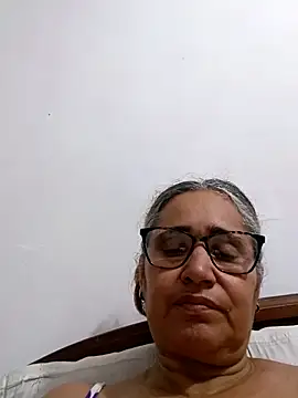 Snapshot of _candi chatting on 7, 3, 2026 candi online show from 7, 3, 2026