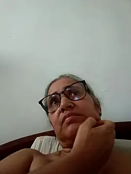 Snapshot of _candi chatting on 29, 3, 2026 candi online show from 29, 3, 2026