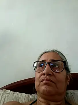 Snapshot of _candi chatting on 15, 4, 2026 candi online show from 15, 4, 2026