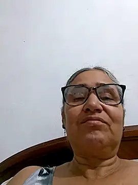 Snapshot of _candi chatting on 21, 4, 2026 candi online show from 21, 4, 2026