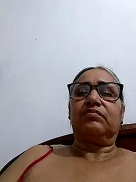 Snapshot of _candi chatting on 28, 4, 2026 candi online show from 28, 4, 2026