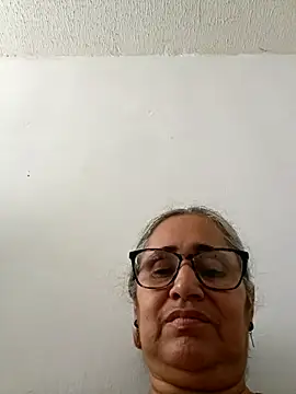 Snapshot of _candi chatting on 5, 5, 2026 candi online show from 5, 5, 2026
