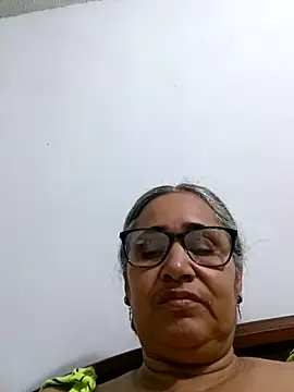 Snapshot of _candi chatting on 6, 5, 2026 candi online show from 6, 5, 2026