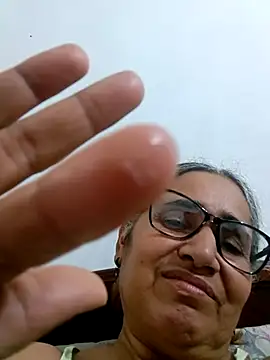 Snapshot of _candi chatting on 9, 5, 2026 candi online show from 9, 5, 2026