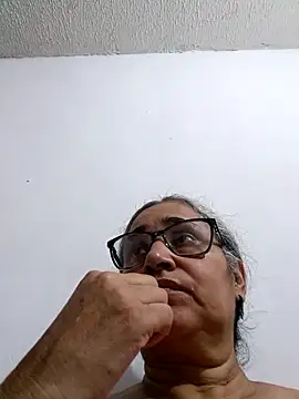 Snapshot of _candi chatting on 12, 5, 2026 candi online show from 12, 5, 2026