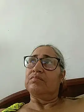 Snapshot of _candi chatting on 17, 5, 2026 candi online show from 17, 5, 2026