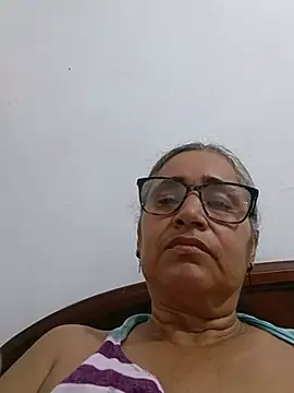 Snapshot of _candi chatting on 19, 5, 2026 candi online show from 19, 5, 2026